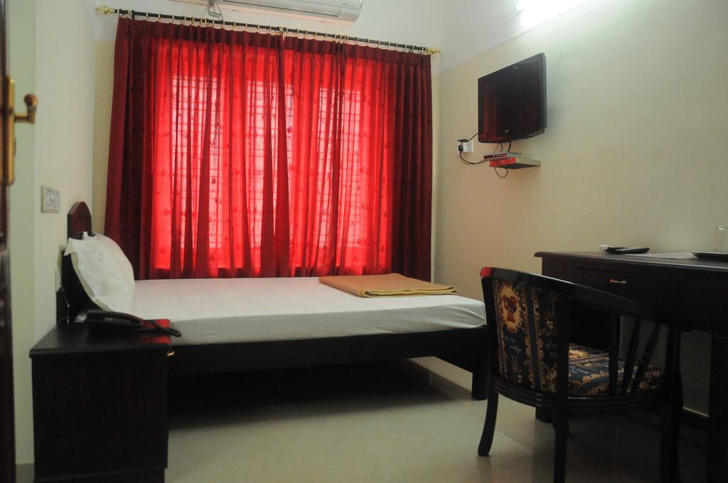 Dreamz Hotel Thiruvananthapuram Bilik gambar